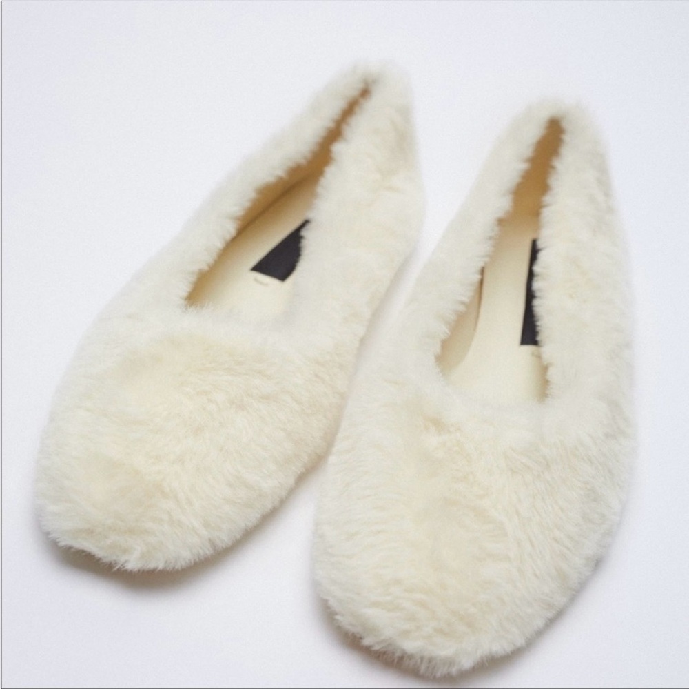 Zara Faux Fur Ballet Flats